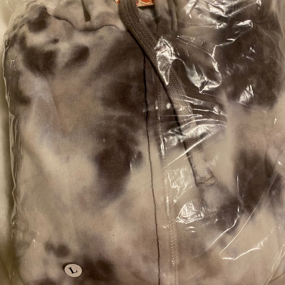 🎉HP🎉Free People Movement Tie Dye Hoodie- NWT - Picture 4 of 6